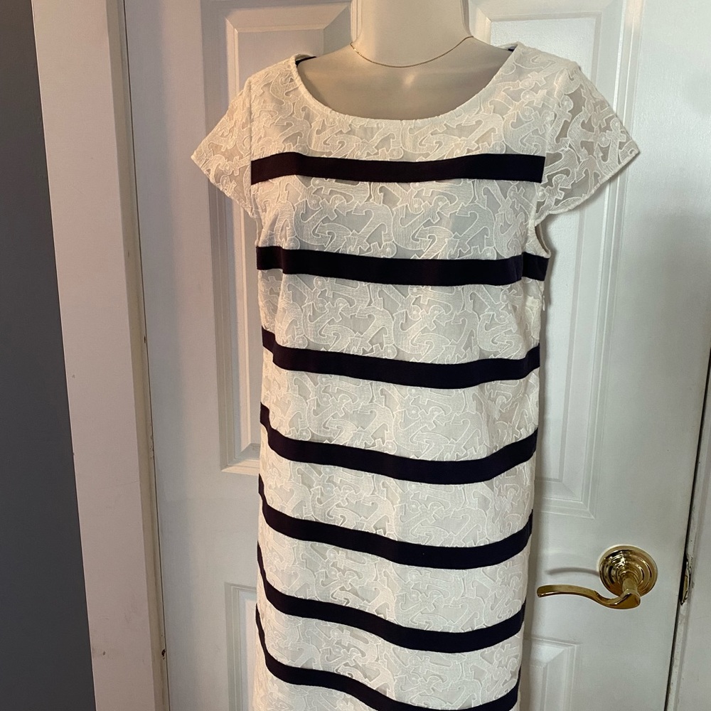 Vineyard Vine anchor pattern dress ⚓️